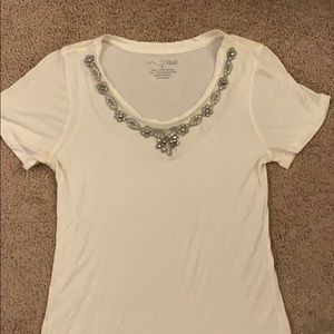 Business casual white tee